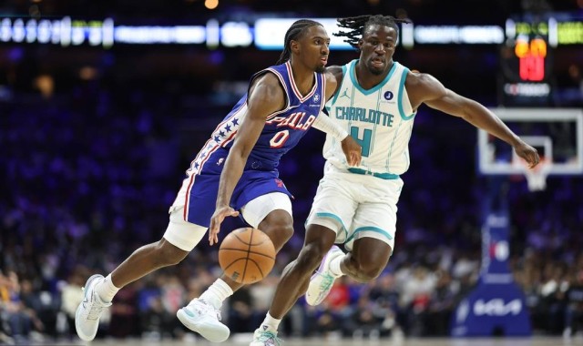 马克西28+6+9格兰姆斯24分 76人胜黄蜂