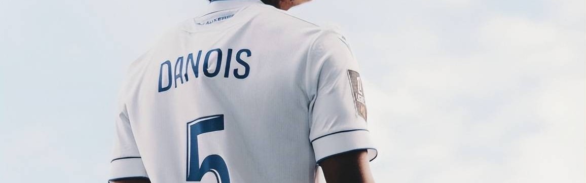 21岁法甲中场天才横空出世，6大欧洲豪强疯抢，1100万欧报价遭拒