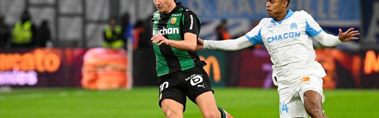 法甲第19轮战罢，榜首易主巴黎圣日耳曼重新掌控争冠主动权