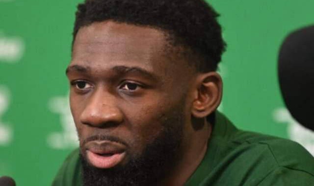 中超引进前欧冠主力后卫，深圳新鹏城锁定29岁世界杯国脚巴图宾西卡！