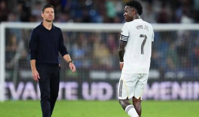 维尼修斯要求获得全队最高薪水！曼城考虑挖皇马巨星