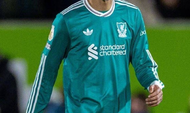 联赛四连败！利物浦2-3输给小蜜蜂，斯洛特已来到下课边缘